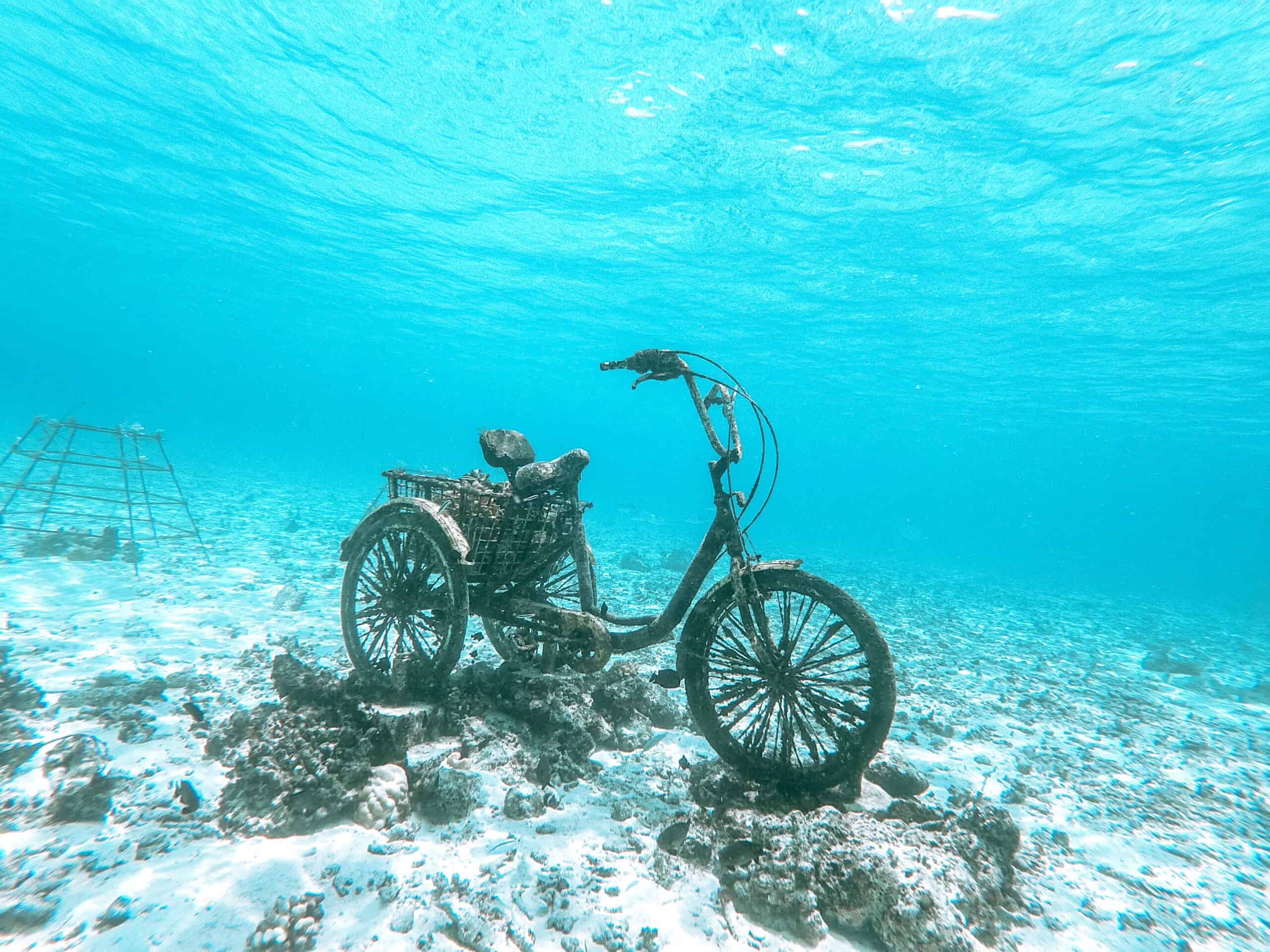 Fushifaru Underwater playground